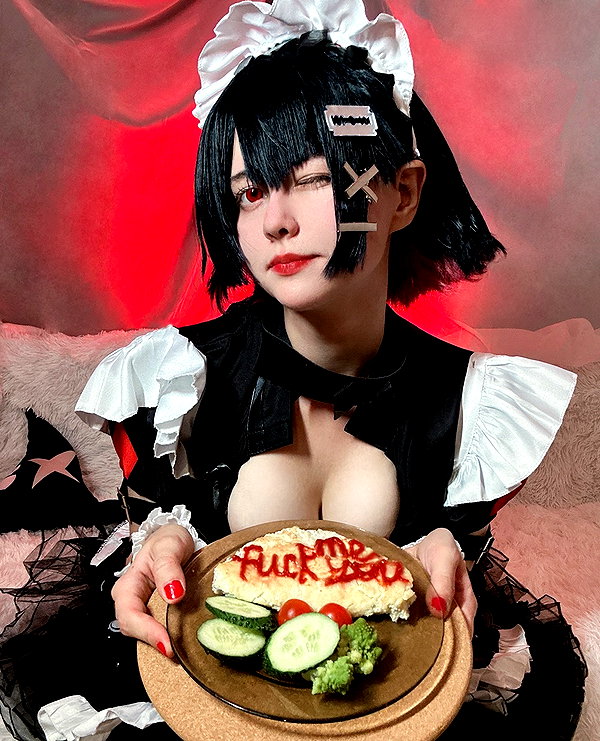 pepper_cos instagram image archive image