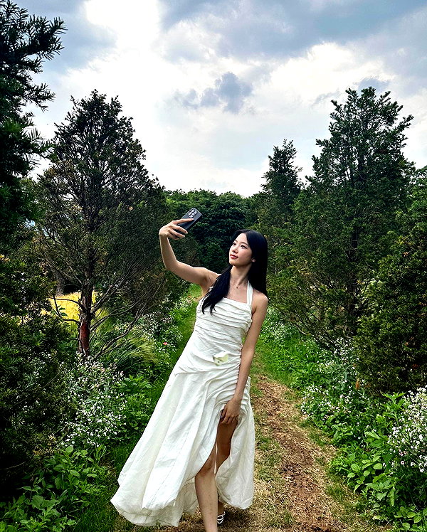 zuhazana instagram image archive image