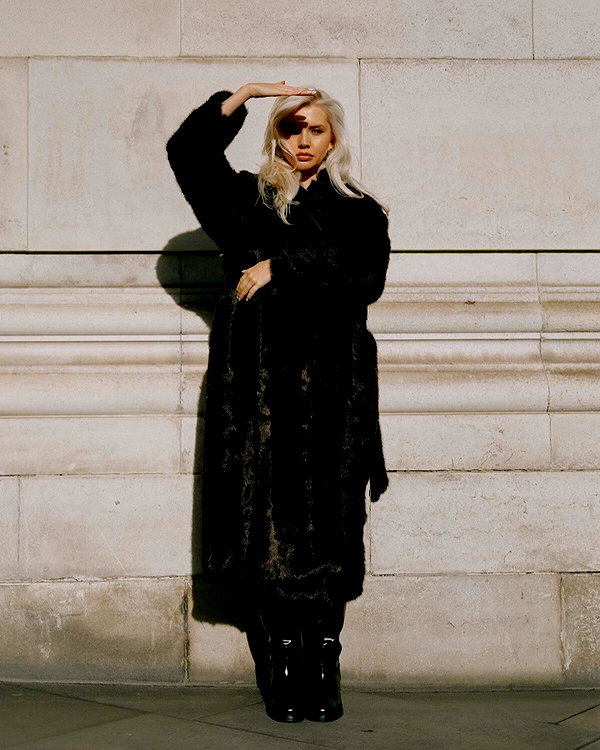 girlcalledluca instagram image archive image