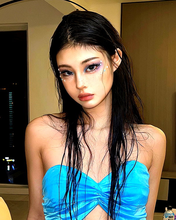 ll.lu1s instagram image archive image