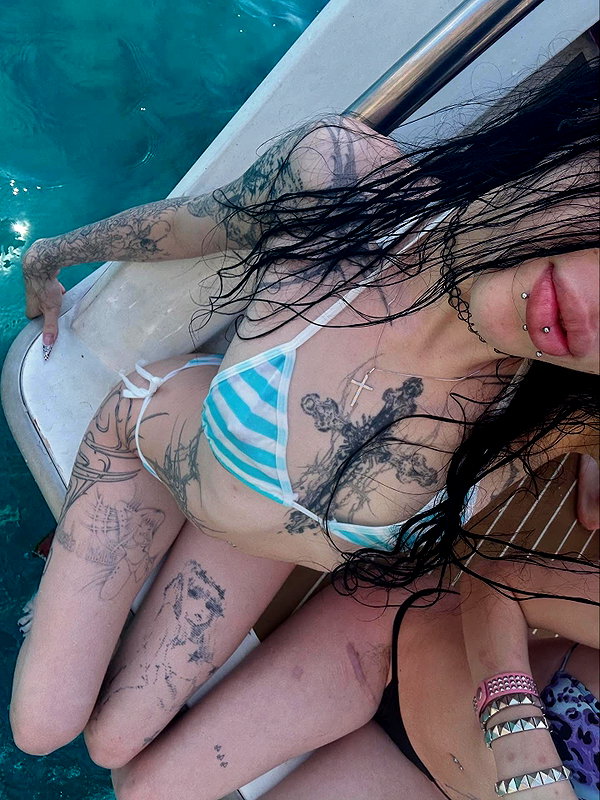 aleksaoaa instagram image archive image