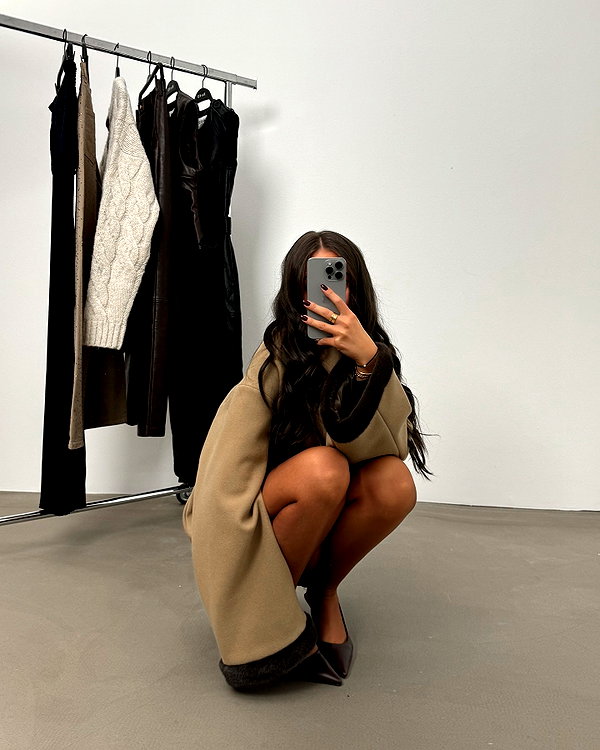 zoeliss instagram image archive image