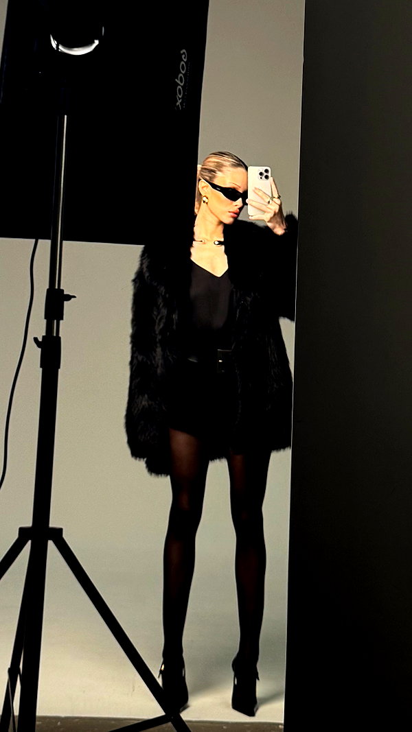 kkwwwv instagram image archive image