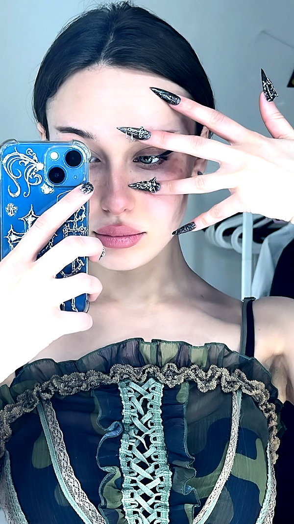 leanxhrt instagram image archive image