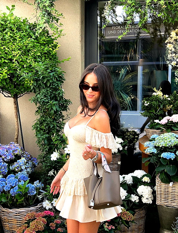 zoeliss instagram image archive image