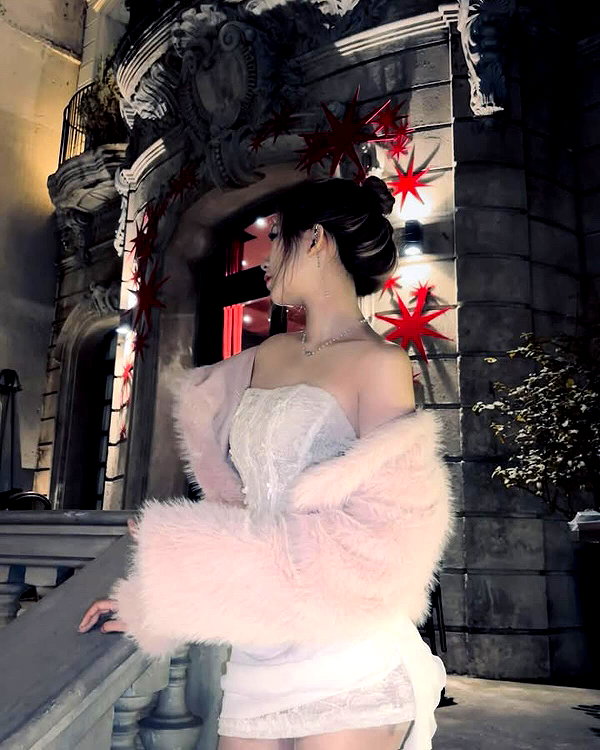 lyhythuedoxinh instagram image archive image