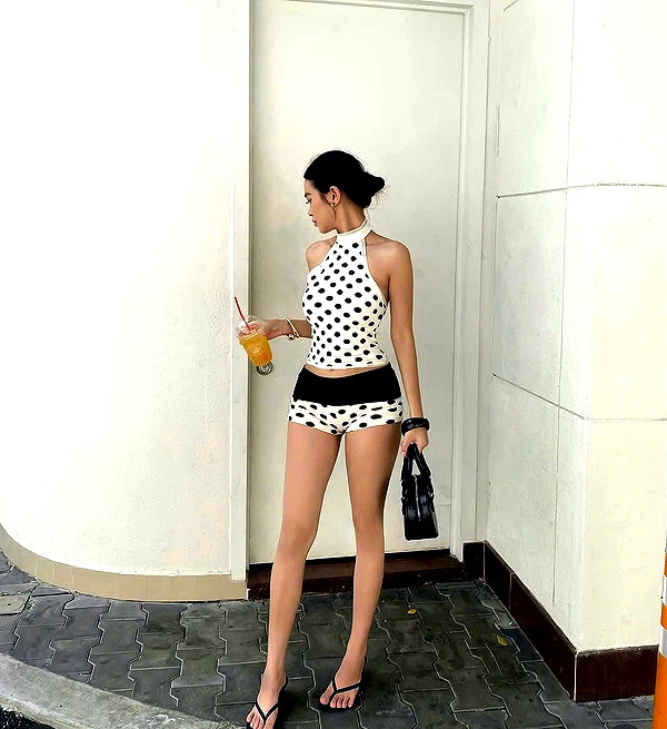 lyhythuedoxinh instagram image archive image