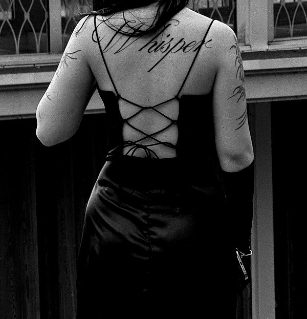 llofreaki instagram image archive image