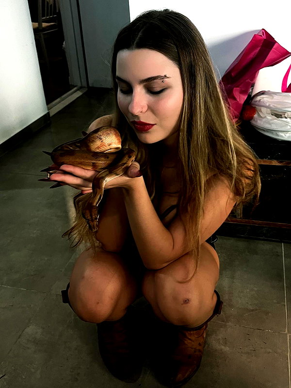 zoebaroniunreich instagram image archive image