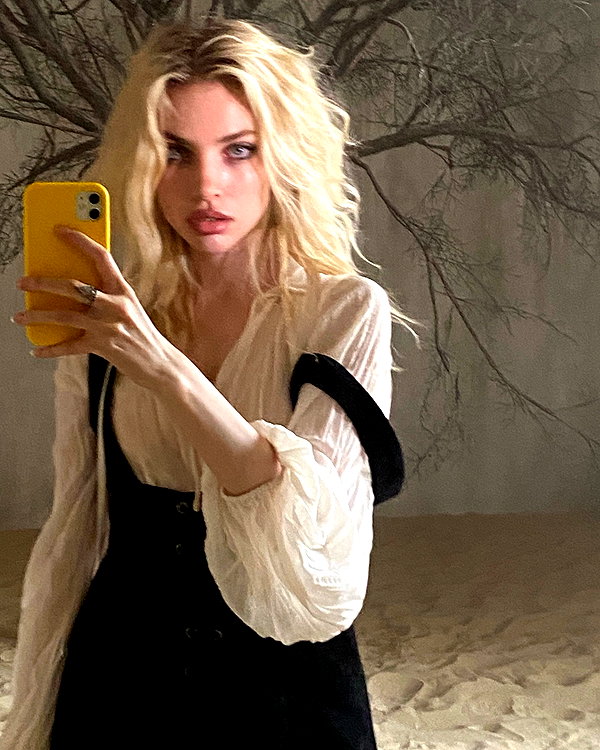 anya4everr instagram image archive image