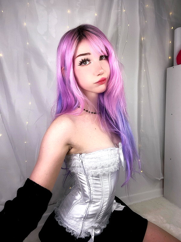 danielle.mercedie instagram image archive image