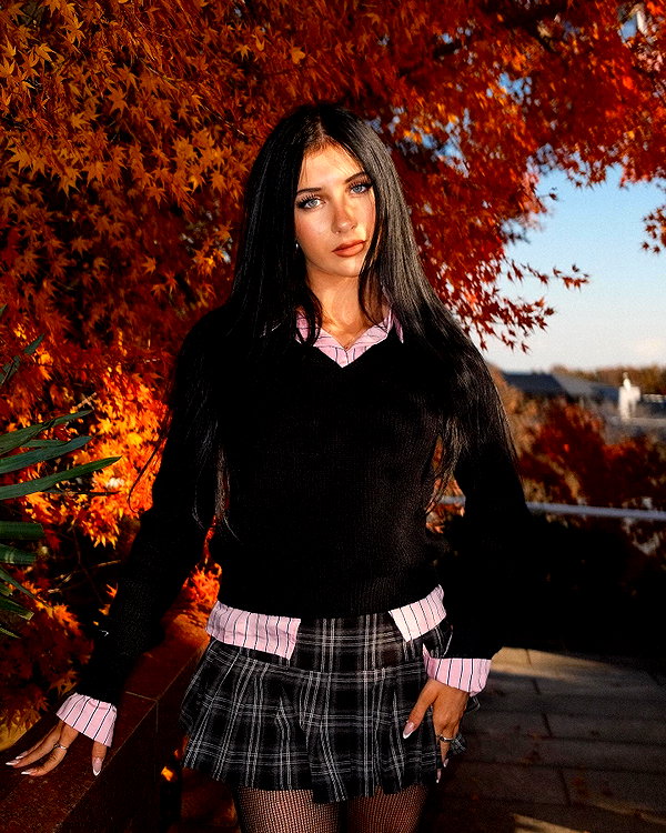 ellianawalmsley instagram image archive image