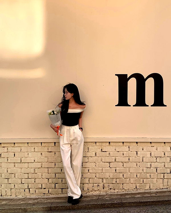 daxbin instagram image archive image