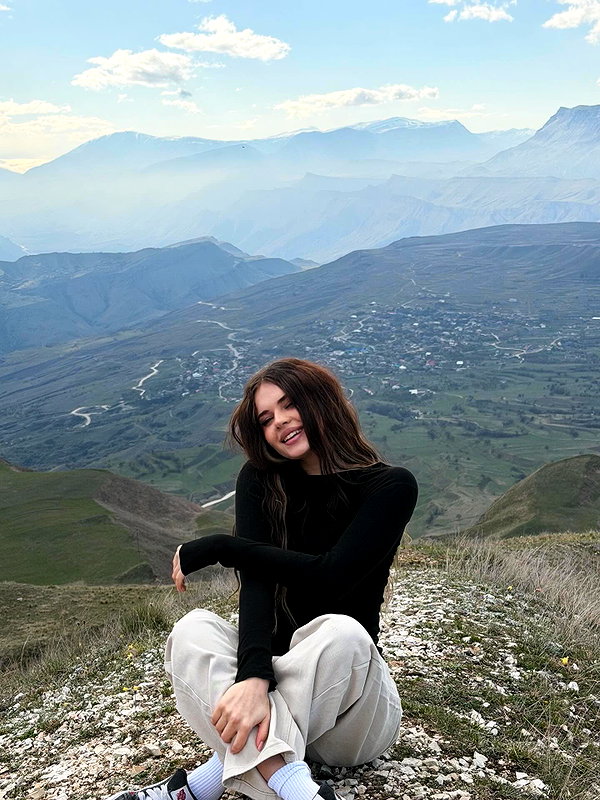 kira.timraleeva instagram image archive image
