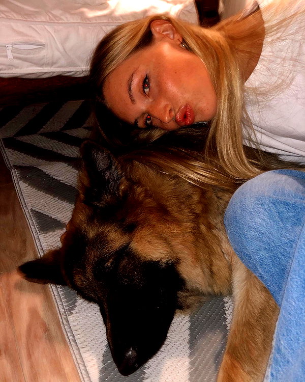 chelsnamsayin instagram image archive image