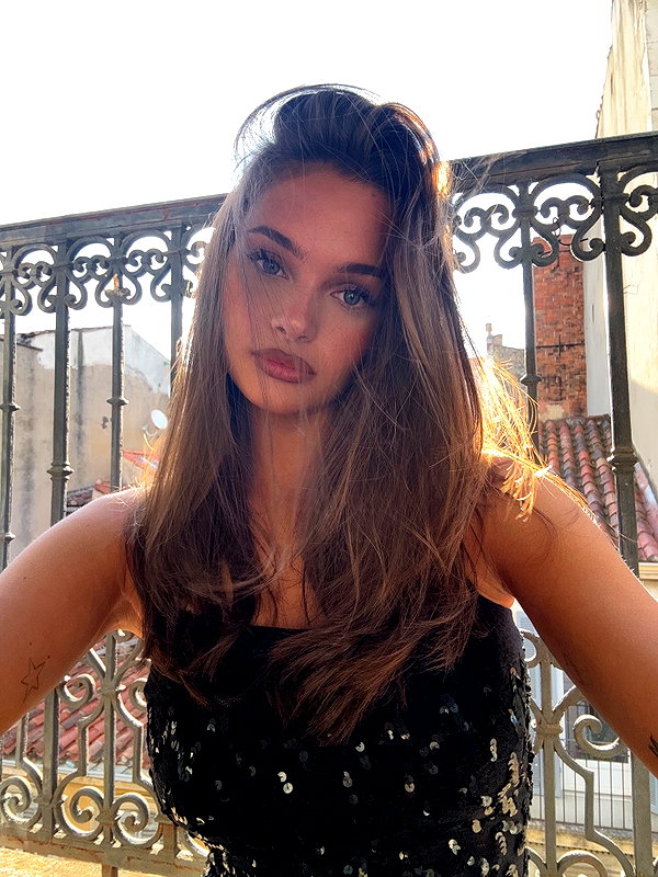emmaaurora instagram image archive image
