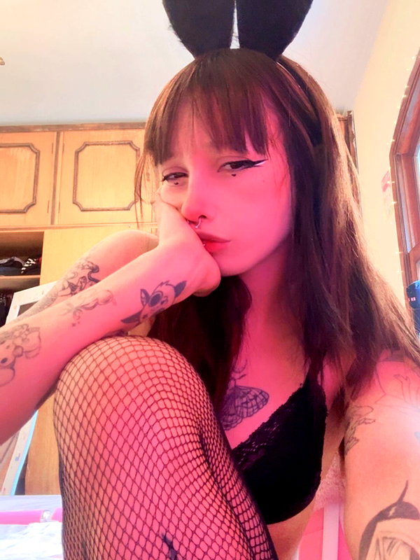 cuteamber666 instagram image archive image