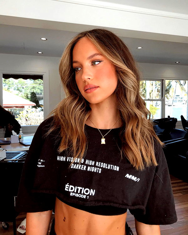 olivia.mathers instagram image archive image