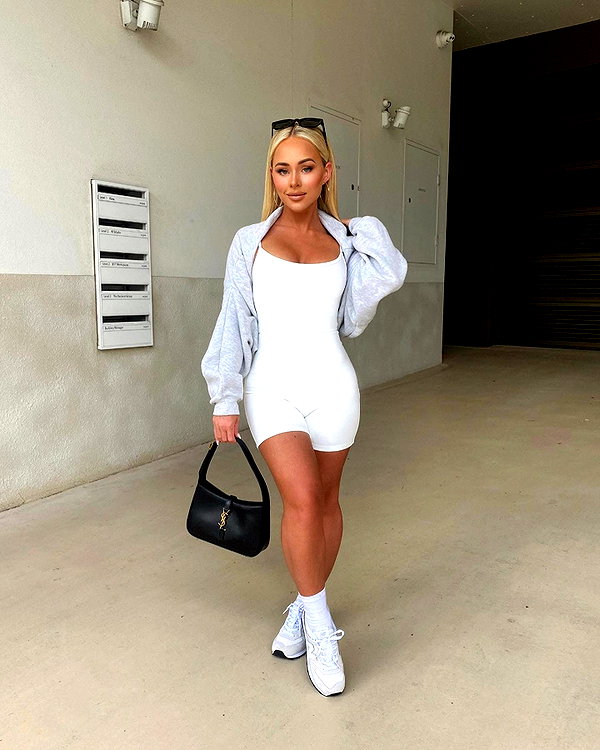allieauton instagram image archive image