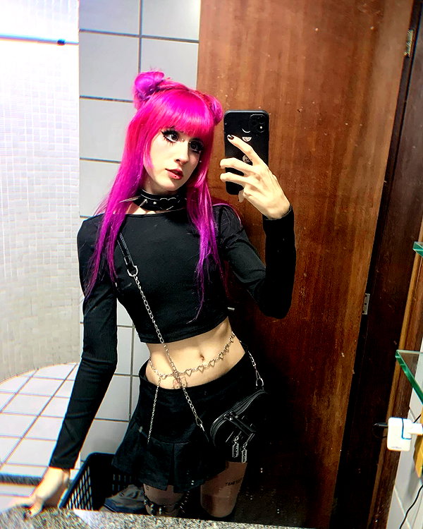 jadelaverne instagram image archive image