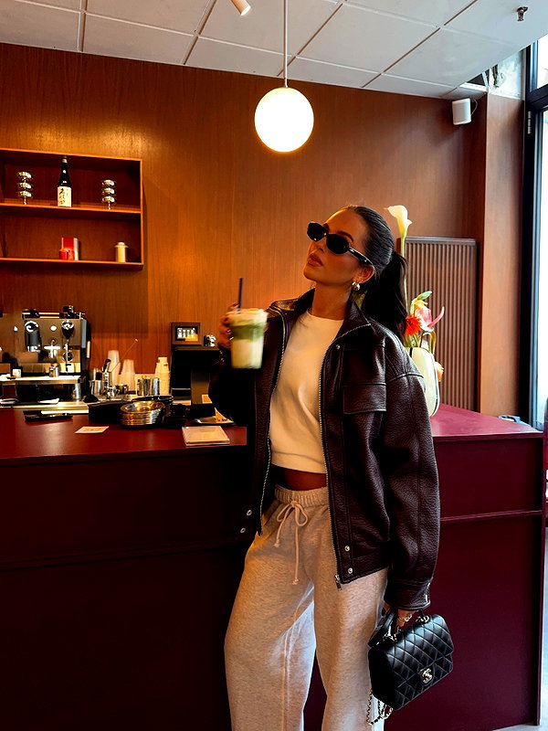zoeliss instagram image archive image