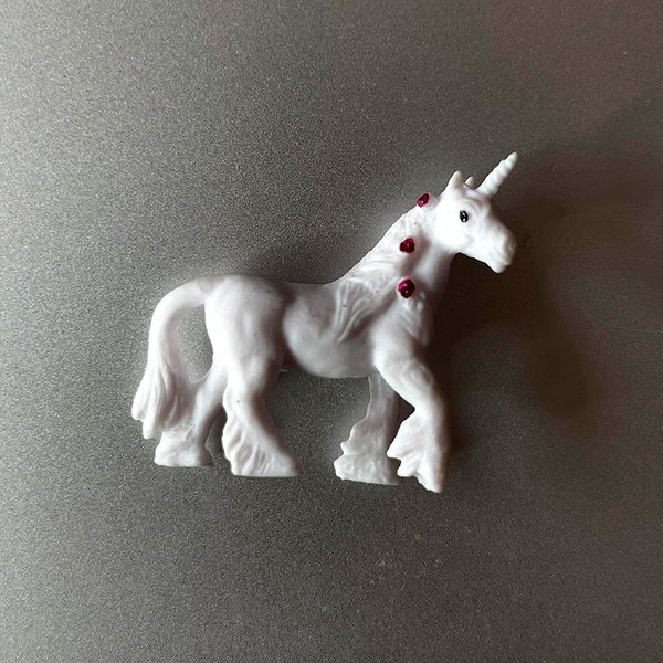 Archived image from @lolabllue on Instagram