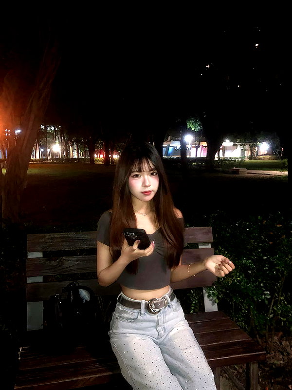 2.hui__ archive image