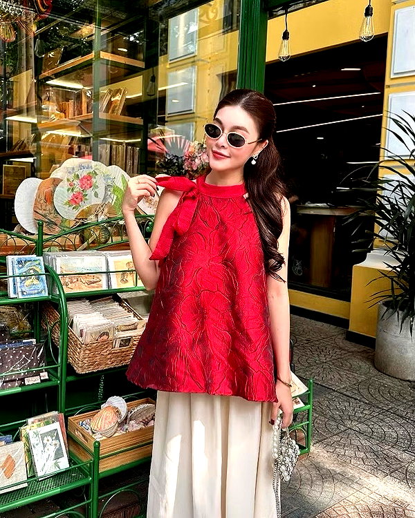lyhythuedoxinh instagram image archive image