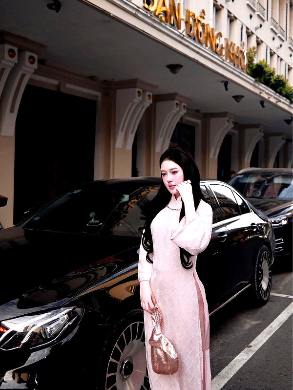 lyhythuedoxinh instagram image archive image