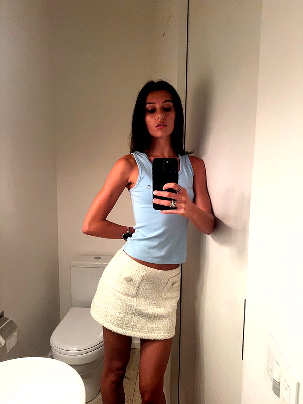 reneeebeller instagram image archive image