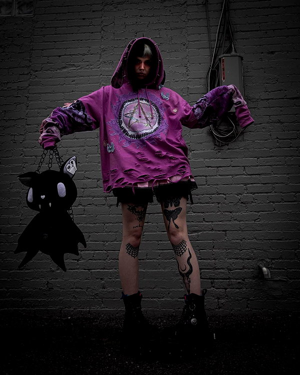 yeahimcaroline instagram image archive image