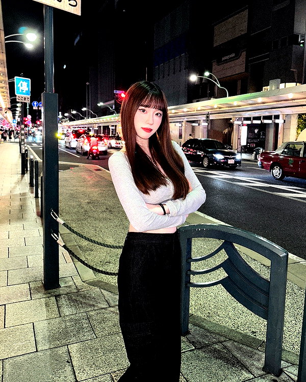 ku._03 instagram image archive image