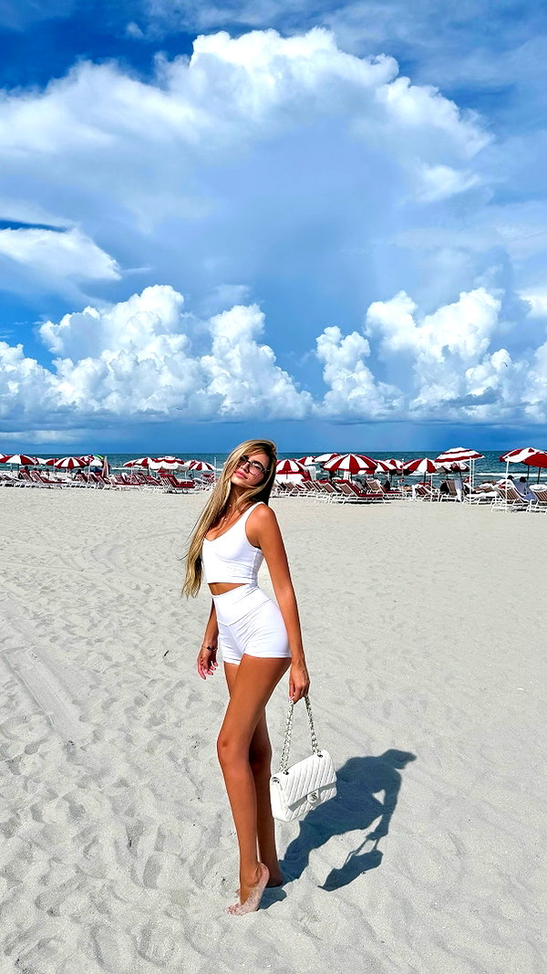 yuli.cohenn instagram image archive image