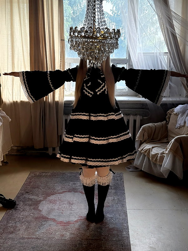 alina_thedoll instagram image archive image