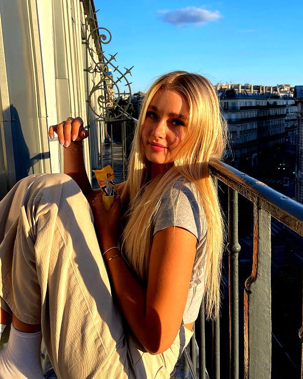 lilih instagram image archive image
