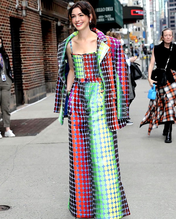 annehathaway instagram image archive image
