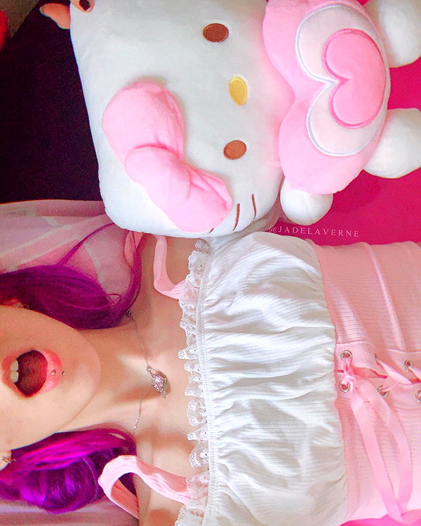 jadelaverne instagram image archive image