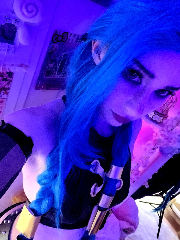 danielle.mercedie instagram image archive image