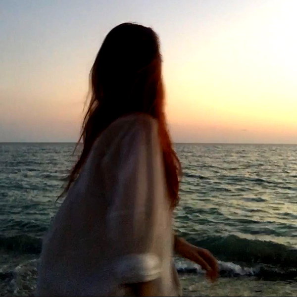 liiin.sun instagram image archive image