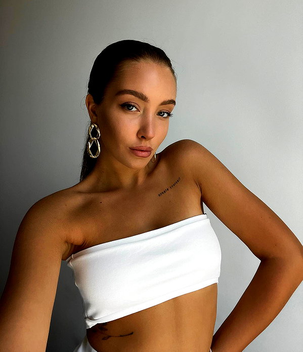 veroni22ka instagram image archive image