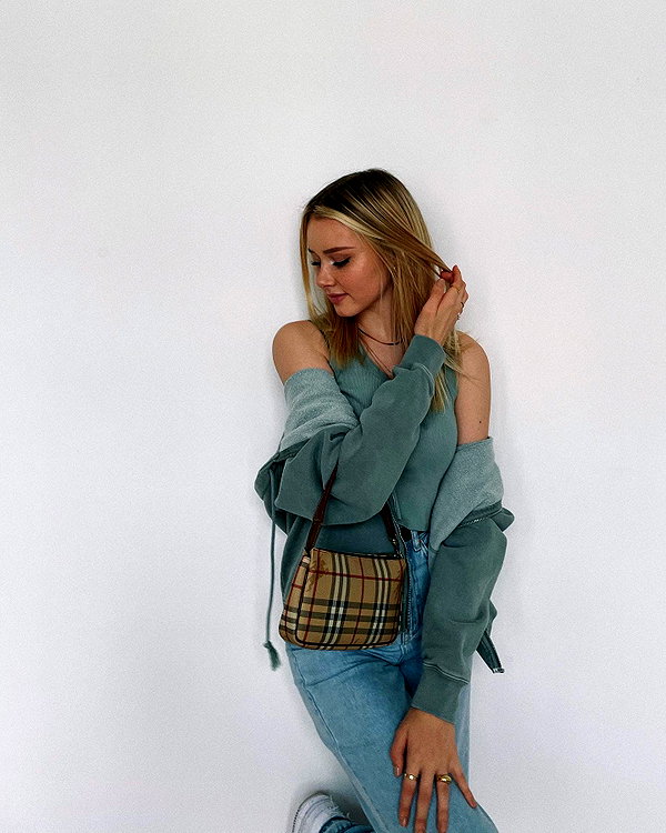 lilih instagram image archive image