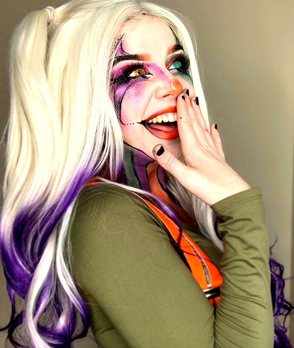 yeahimcaroline instagram image archive image