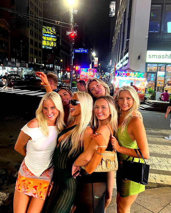 marissaayerss instagram image archive image