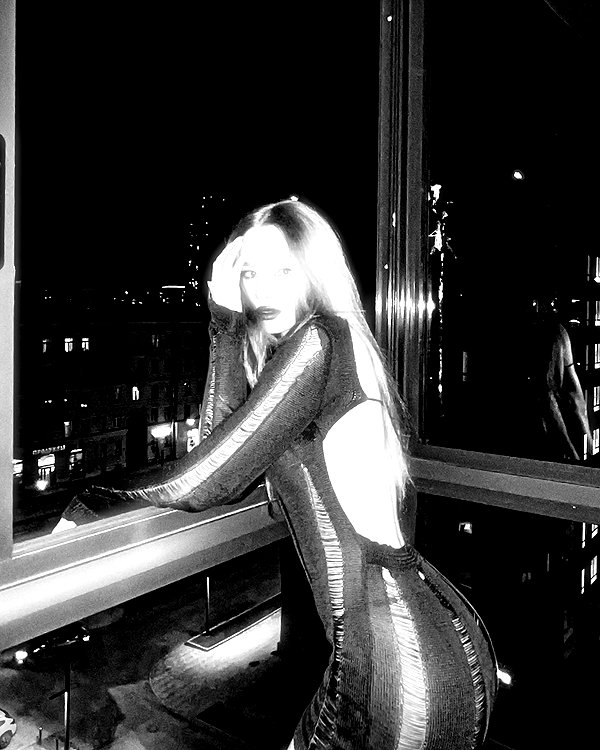 d.ddomyn instagram image archive image