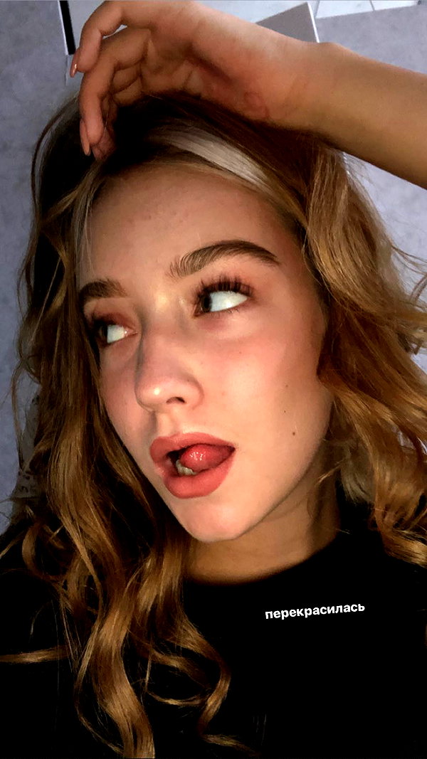 veroni22ka instagram image archive image