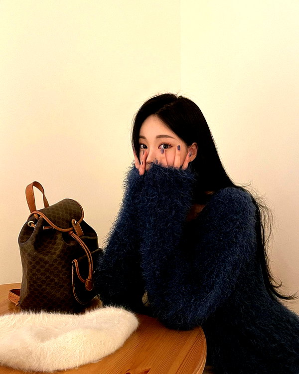 daxbin instagram image archive image