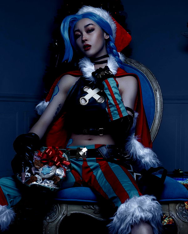 emily.ghoul instagram image archive image
