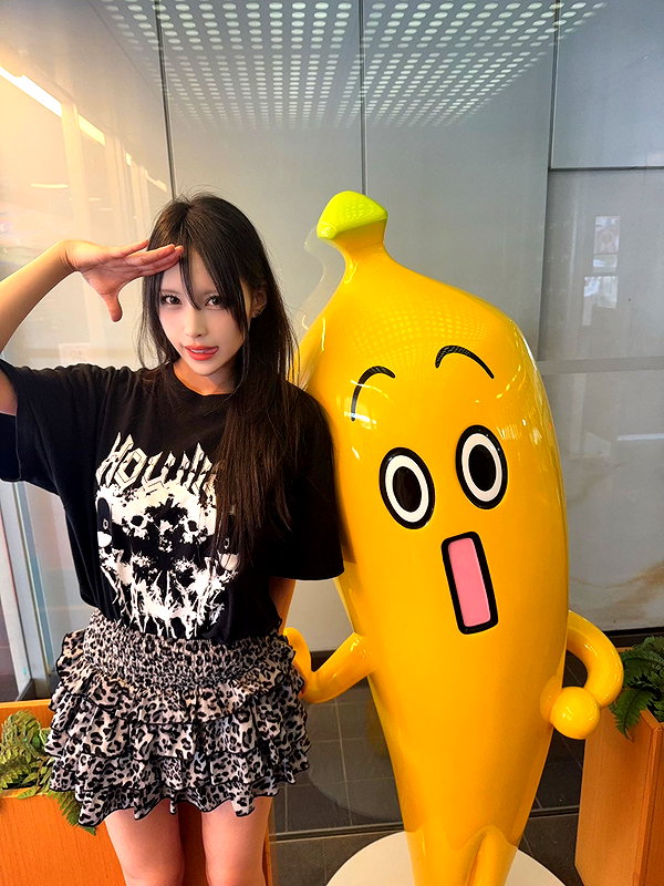 yamikumo_leisa instagram image archive image