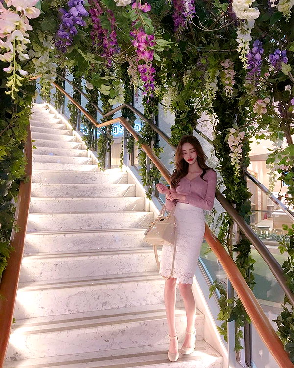 daxbin instagram image archive image