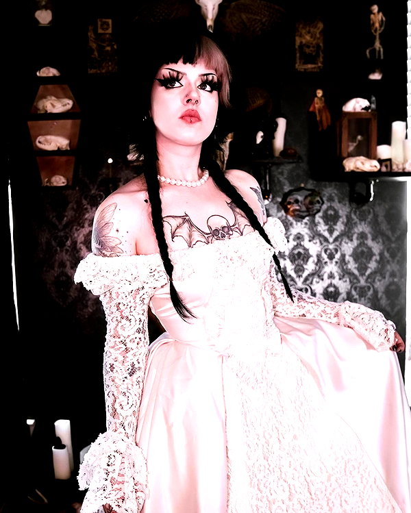 yeahimcaroline instagram image archive image